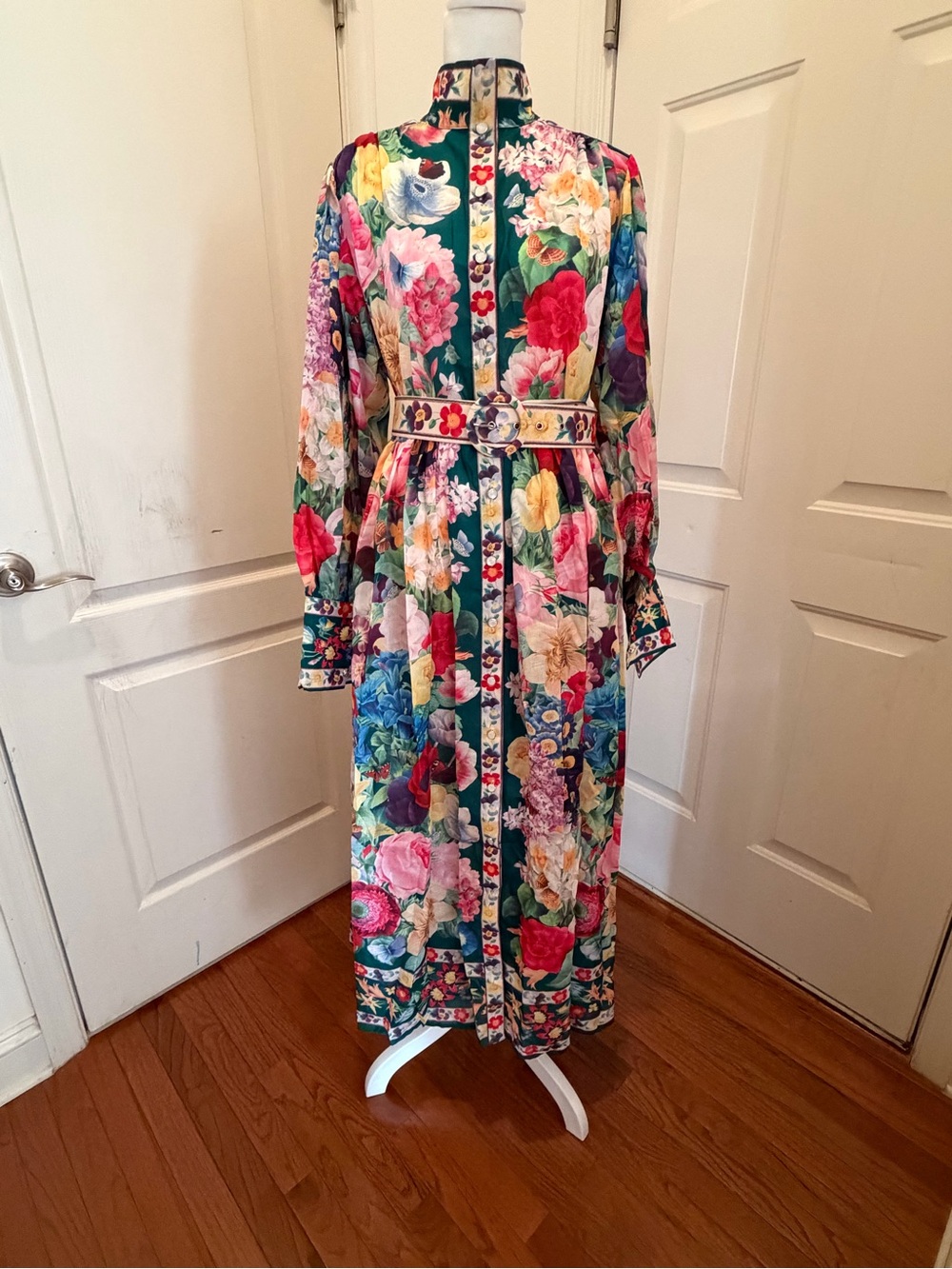 NWT Women’s Floral Long Sleeve Belted Maxi Dress in Multi-Color Size XL
